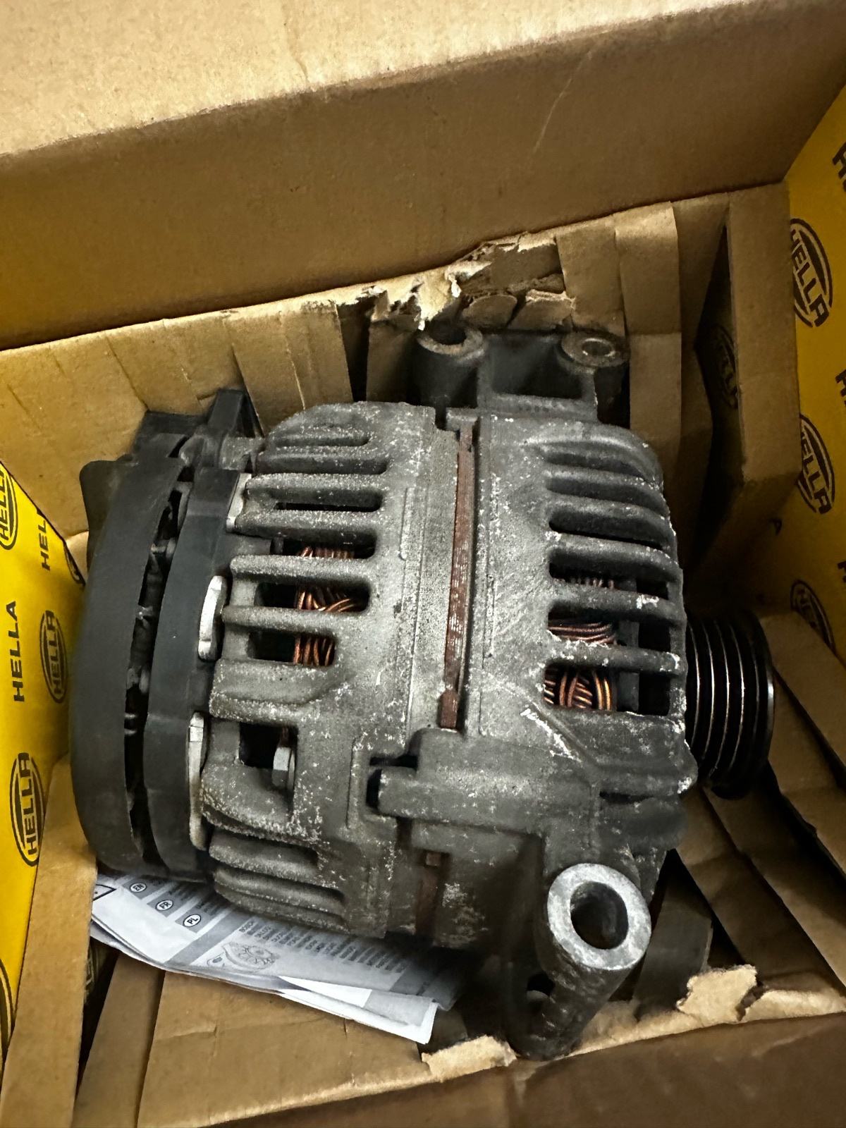 Alternator MINI MINI (R50, R53) One 3851613 Alternator MINI MINI (R50, R53) One 3851613