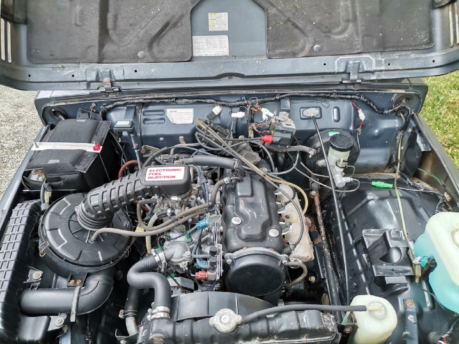suzuki-samurai-motor-i-dijelovi-motora