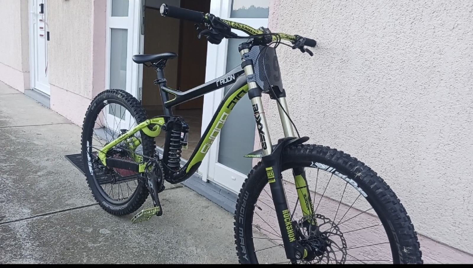 Downhill Radon Swoop 210 Series