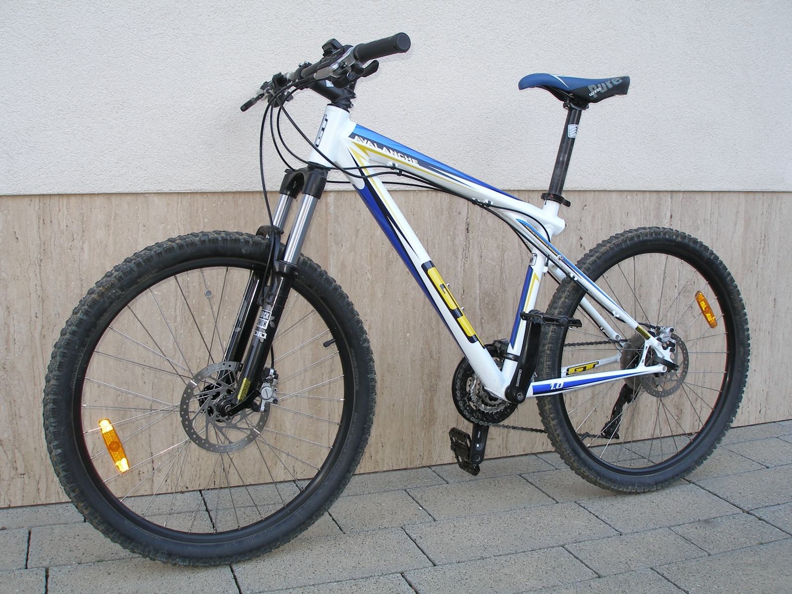 Patte De Dérailleur V BIKE 12633 Compatible GT AVALANCHE 1.0-2.0 (2001-2005) - Neuf