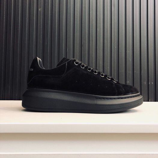 Olx Muske Patike Alexander Mcqueen Alexander McQueen KOZNE Buying