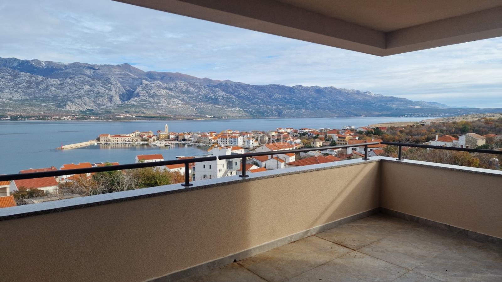 Apartman 87,94 m² s pogledom na more – novogradnja u Vinjercu