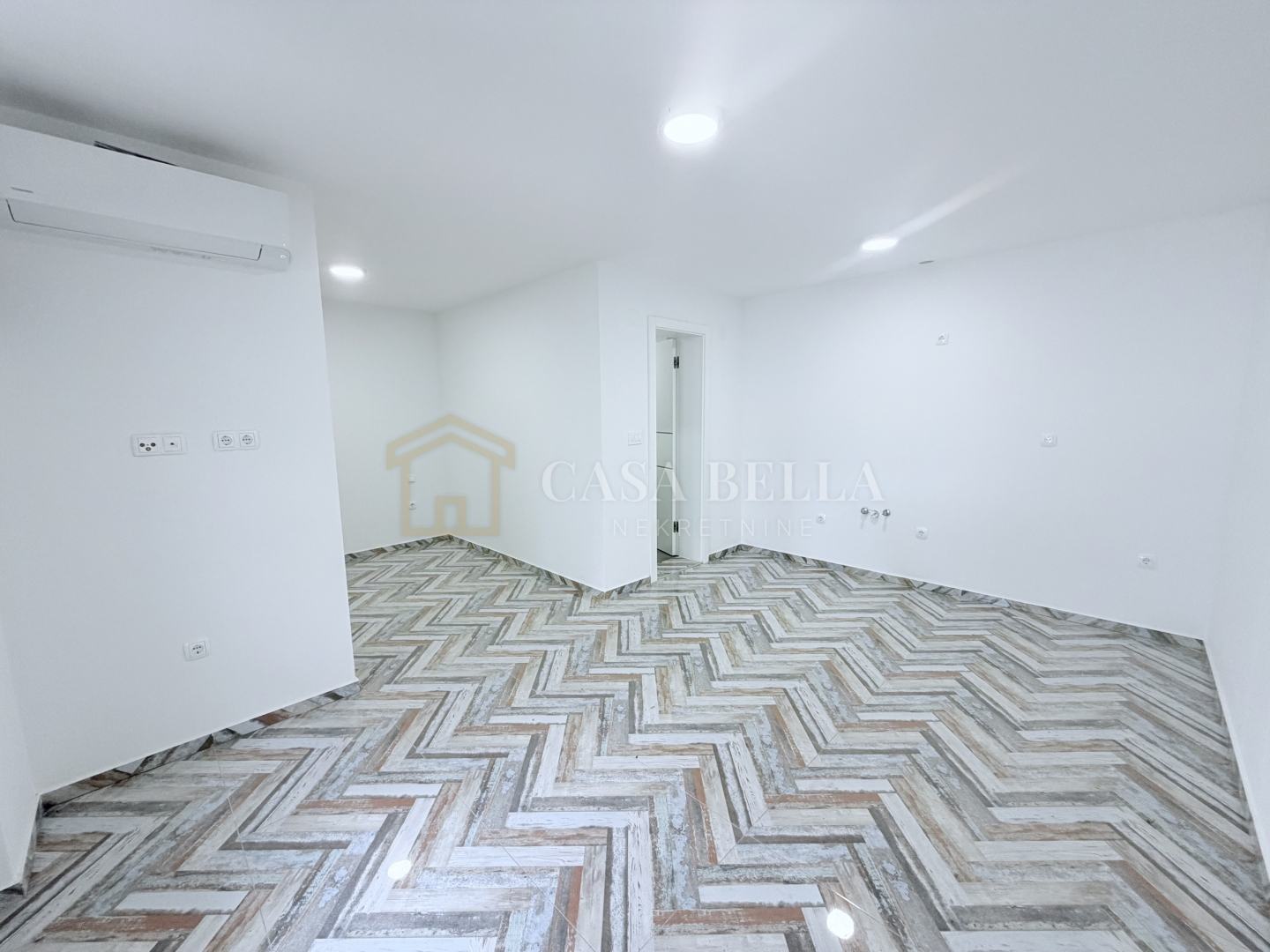 Crikvenica, 1S+DB u Novogradnji 150m od mora