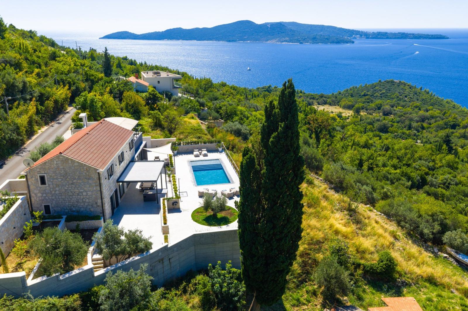 DUBROVNIK- Vila na osami s panoramskim pogledom