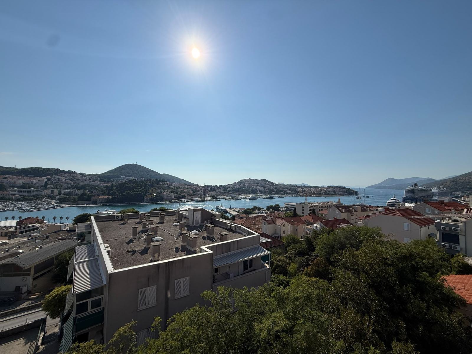 Dubrovnik, Gruž – stan 3 sobe s otvorenim pogledom na more