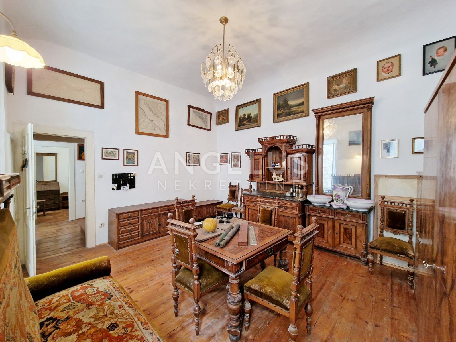 Dubrovnik, Stari grad – kamena kuća blizu Straduna – 98 m2