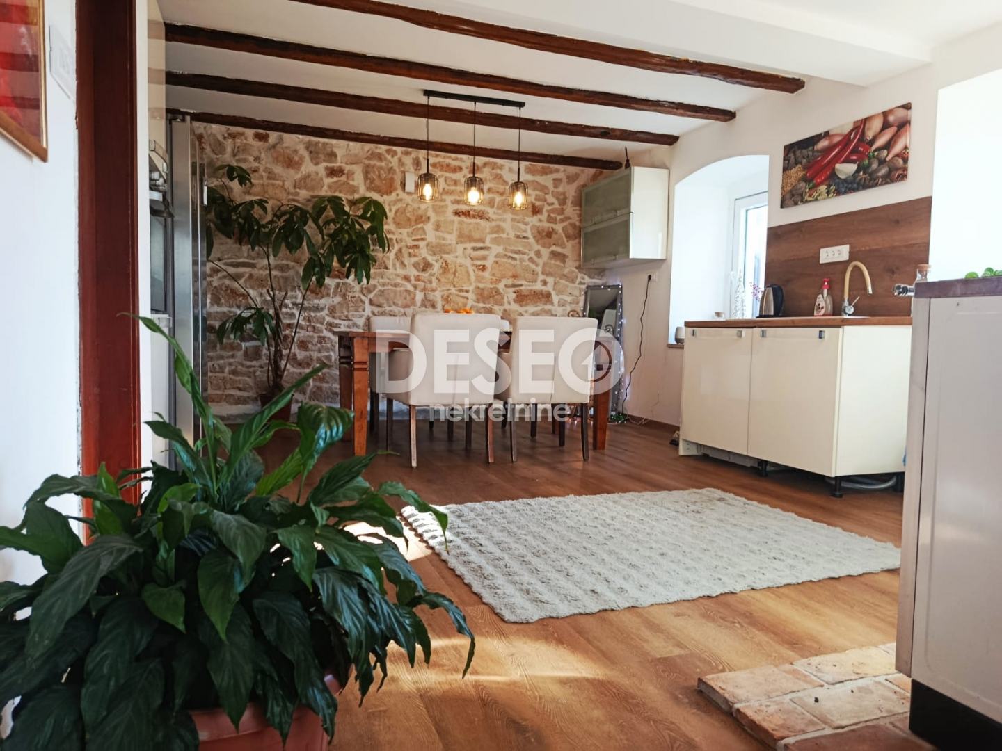 Istra, Svetvinčenat, kuća s puno potencijala