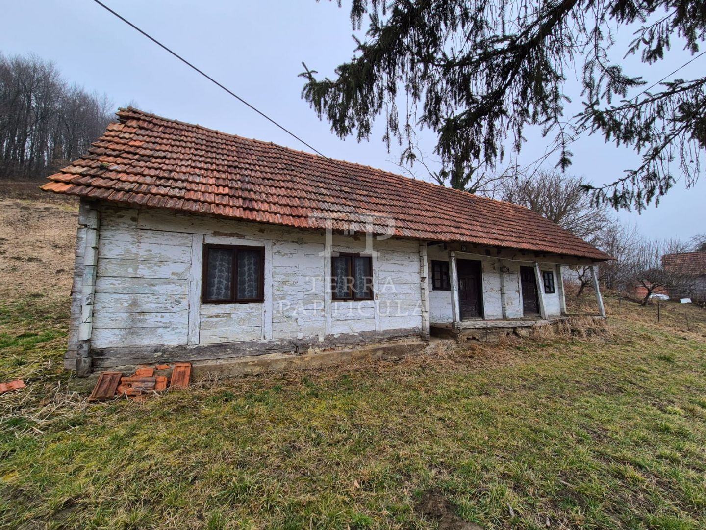 krapinske-toplice-imanje-od-14-042-m-na-prodaju