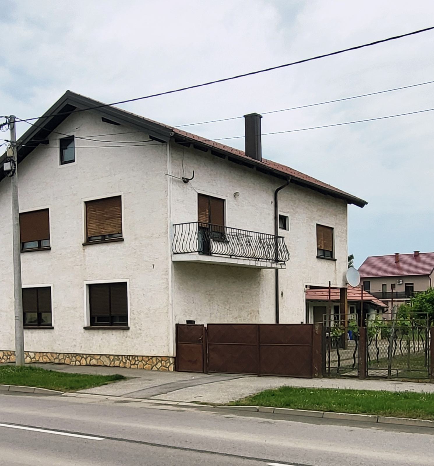 Kuća: Koprivnica, 240.00 m2