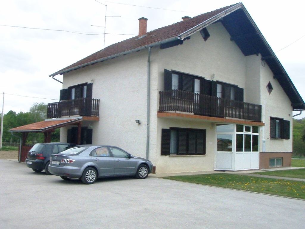 Kuća: Koprivnica, višekatnica 350 m2