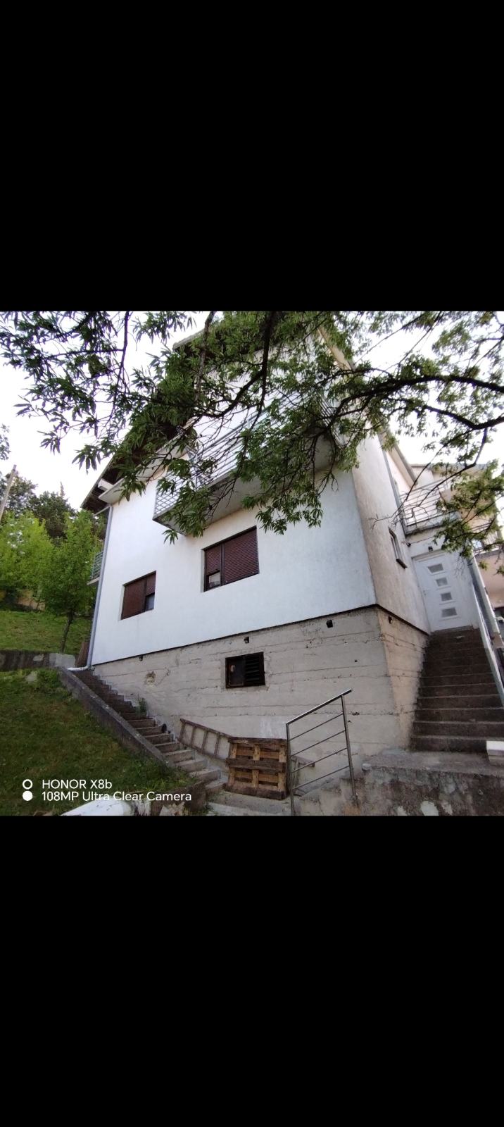 Kuća: Sinj, 300.00 m2