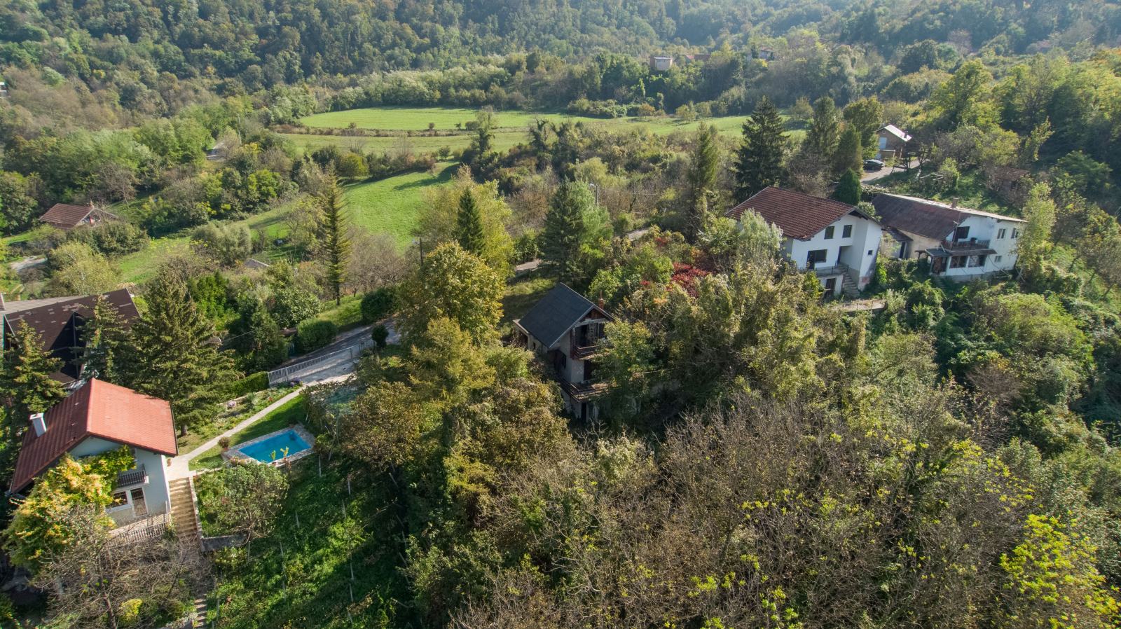 Kuća: Zagreb (Gornji Jarek), 70.00 m2, zemljište 27,50 EUR/m2