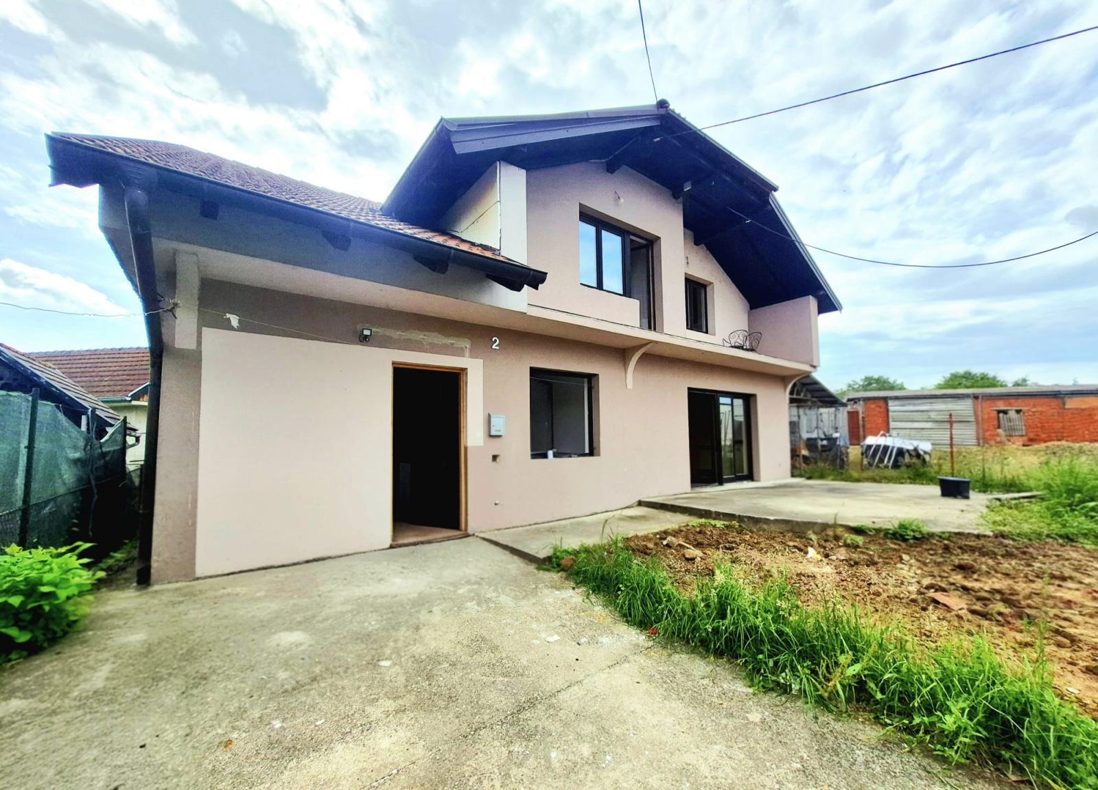 Petrinja, Moščenica, kuća 240m2 (prodaja)
