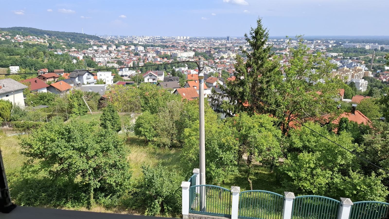Potpuno renoviran 4-soban stan - Gajnice (115m2)