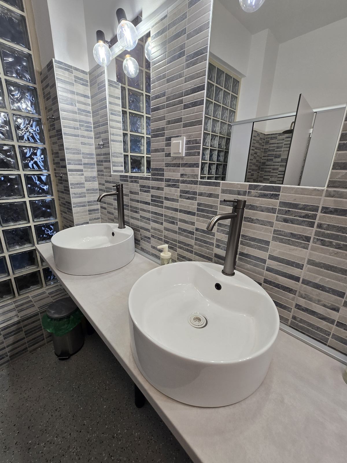 Centar, I kat, Koprivnica, 225.00 m2