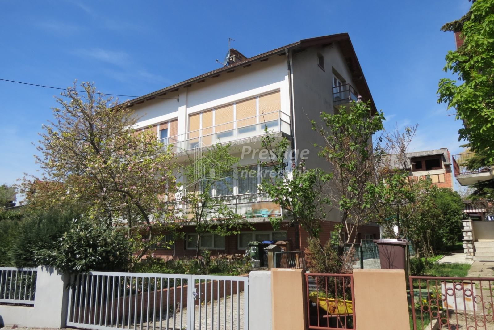 Zagreb, Maksimir kuća 260m2+P.P 44m2 i garaža 20m2 (prodaja)