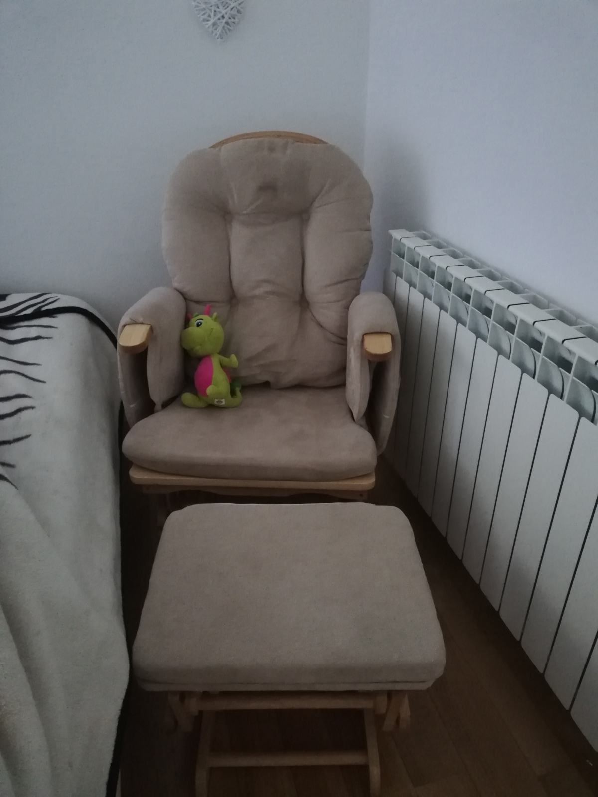 Fotelja Za Dojenje fotelja-za-dojenje