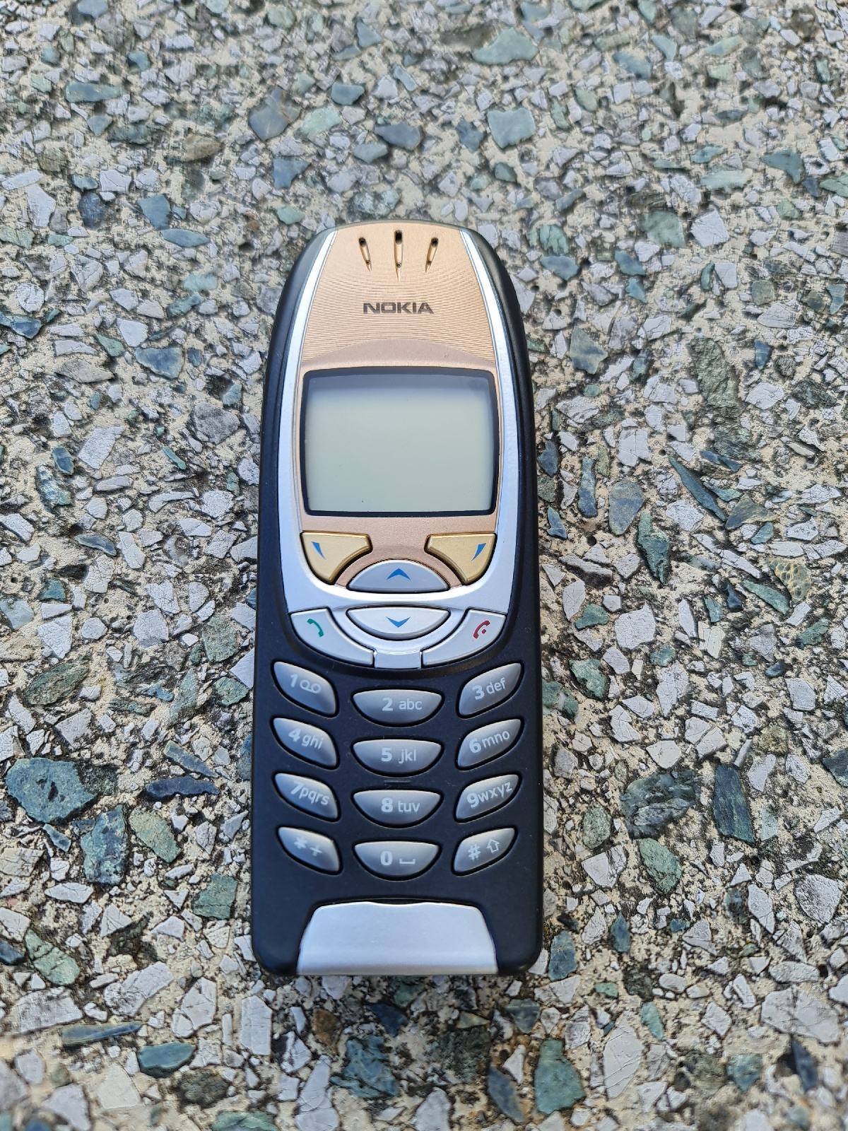 Nokia 6310i Téléphone Vintage Argenté - Déverrouillé - Pour Pièces/Non Testé