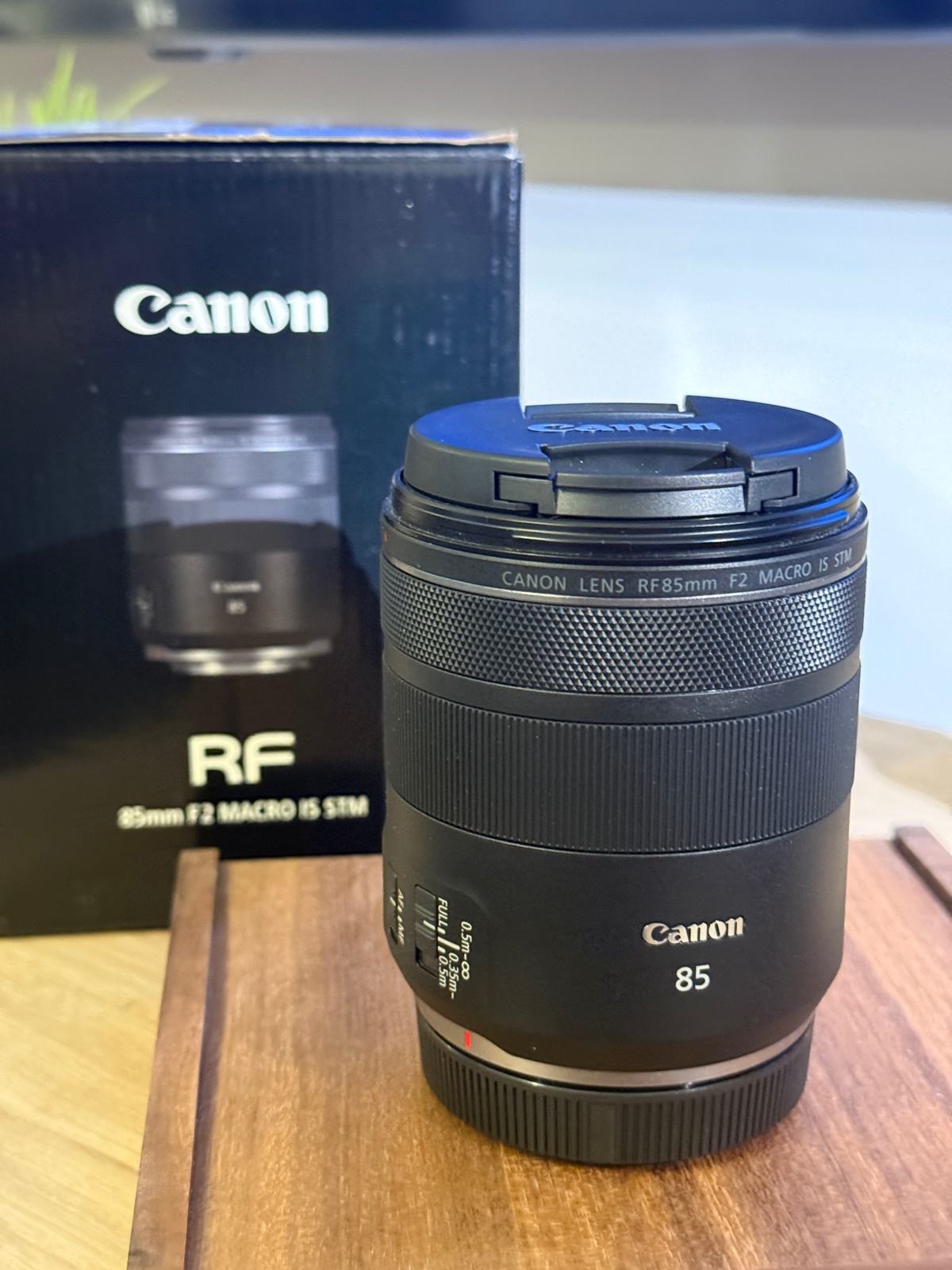 CANON ET-77 - PARALUCE ORIGINALE PER RF 85mm F2 MACRO IS STM