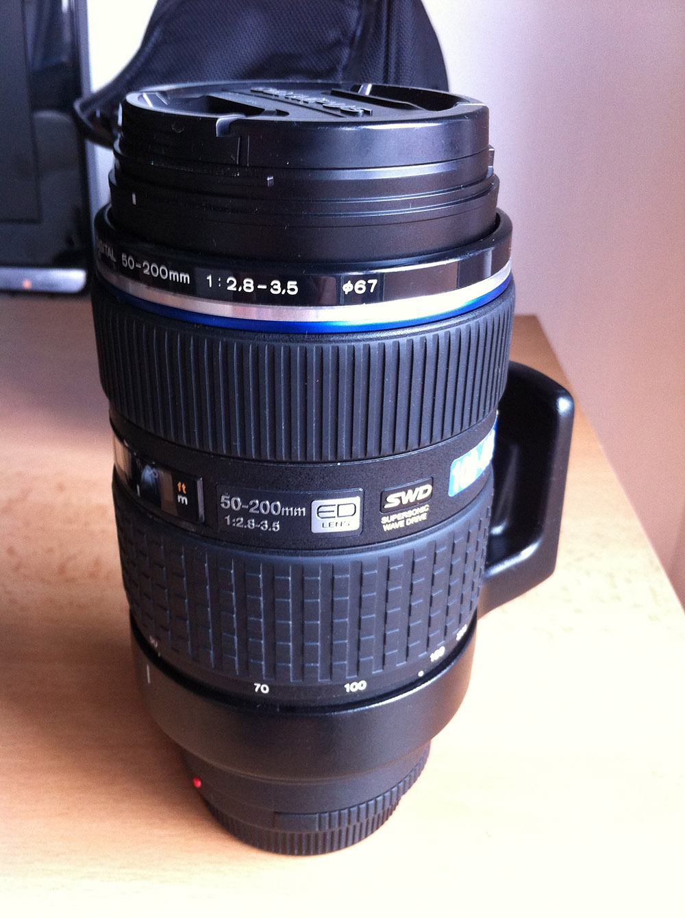 Olympus LH-70B Gegenlichtblende 70mm – Für 50-200mm Objektiv