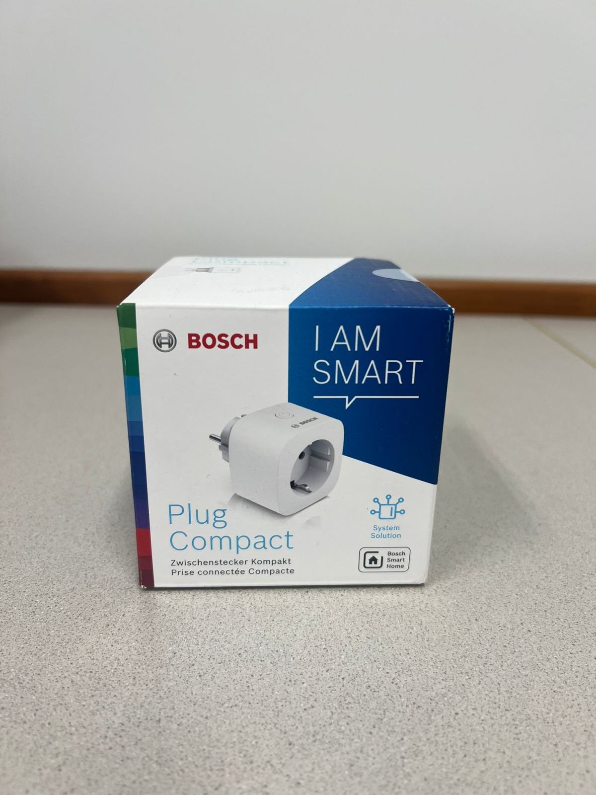 Bosch Smart Home Plug Compact – NOV, neraspakiran!