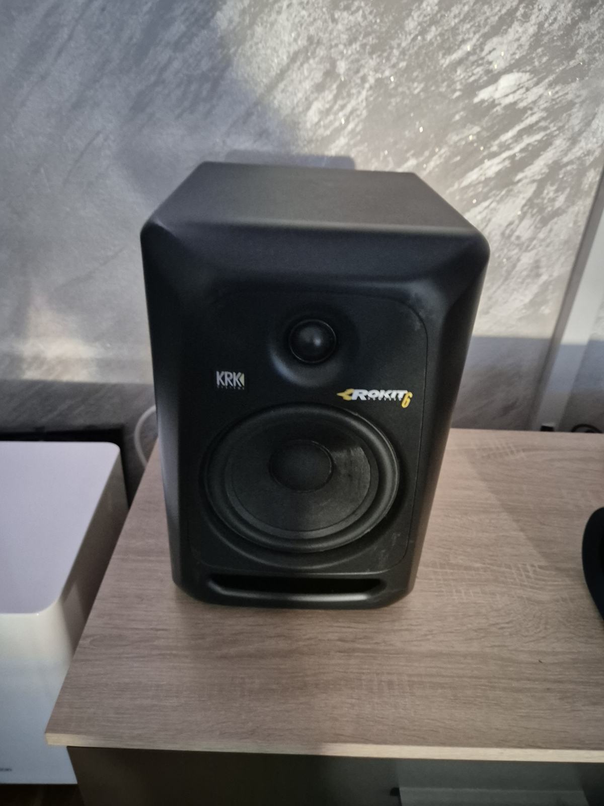 Krk Rokit Grey Krk Rokit 6