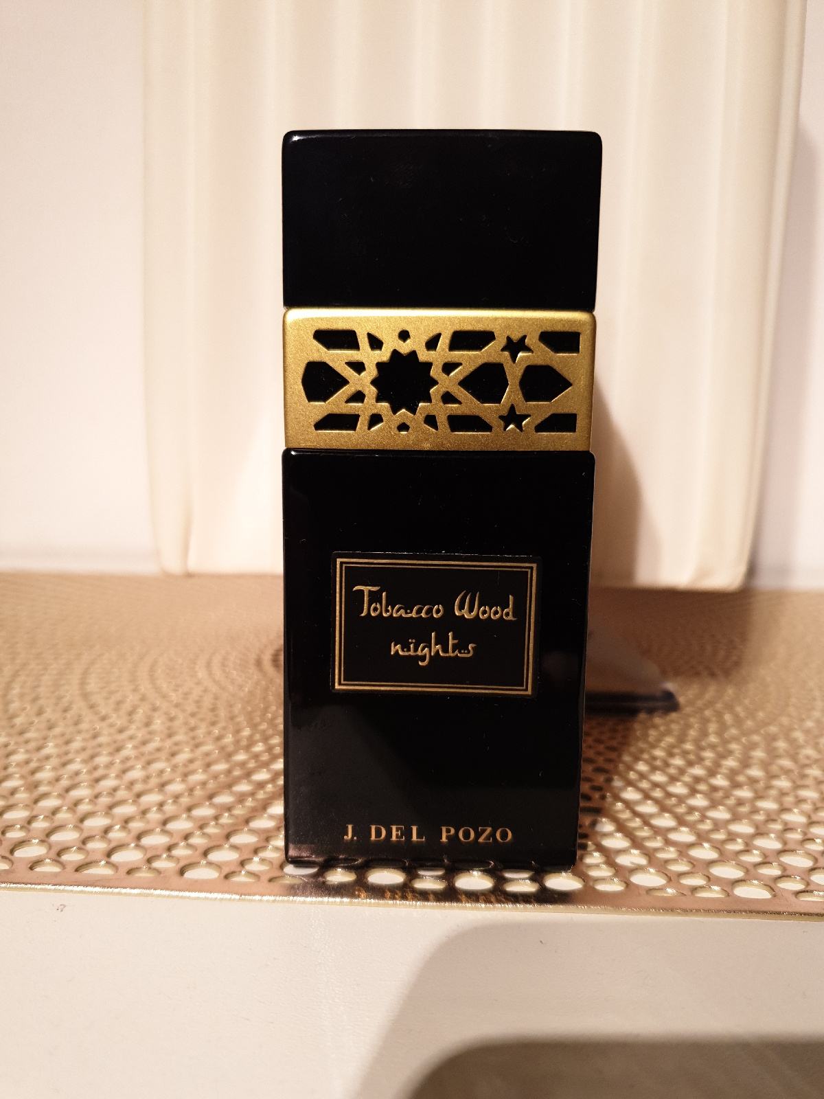 parfem Tobacco Wood Nights Jesus Del Pozo