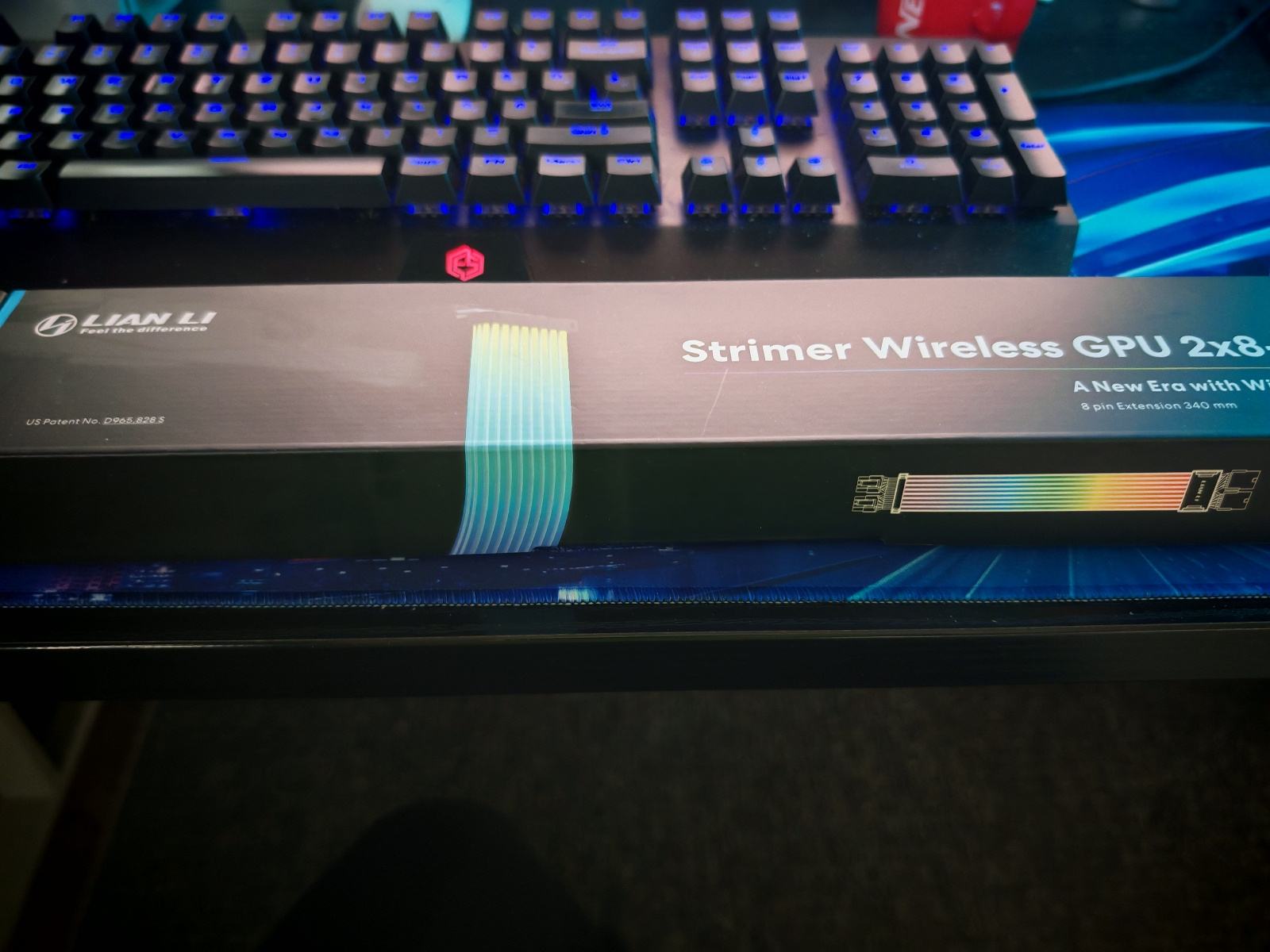 Lian Li wireless strimer 2x8 pin