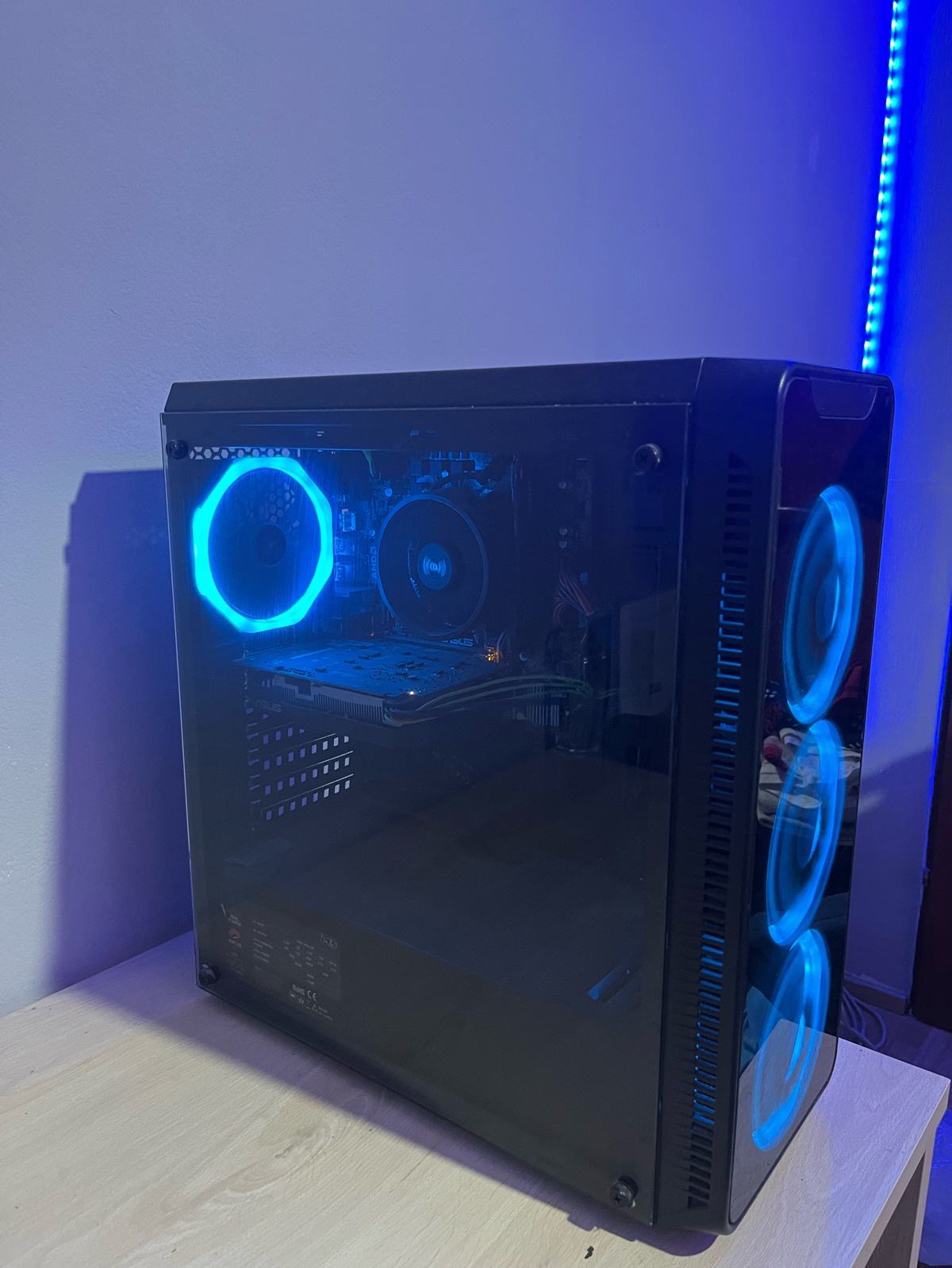 gaming pc (msg a110) +mis i tipkovnica