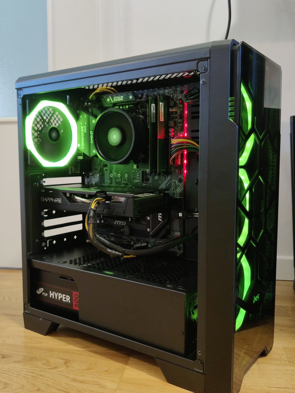 Gaming PC Ryzen 5 3600 - RX 5600XT - 16GB ram - 500GB SSD - RGB
