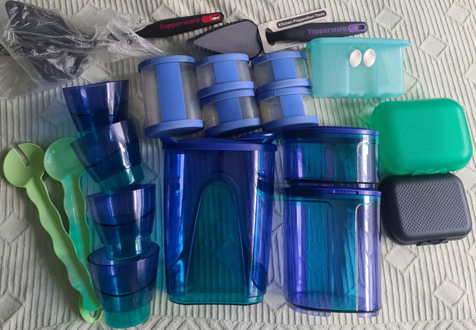 Tupperware Lot Vrč - Čaše - Spremnici - Kuhinjska pomagala
