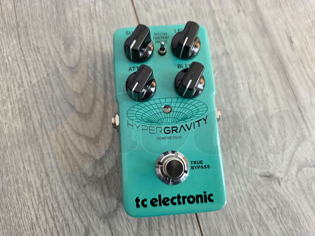 Tc electronic HyperGravity Mini Compressor Pédale compression / sustain / noise gate Tc electronic HyperGravity Mini Compressor Pédale compression / sustain / noise gate