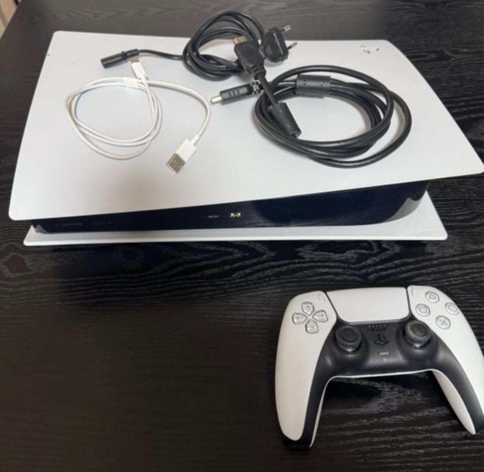 Ps5 konzola sa diskom