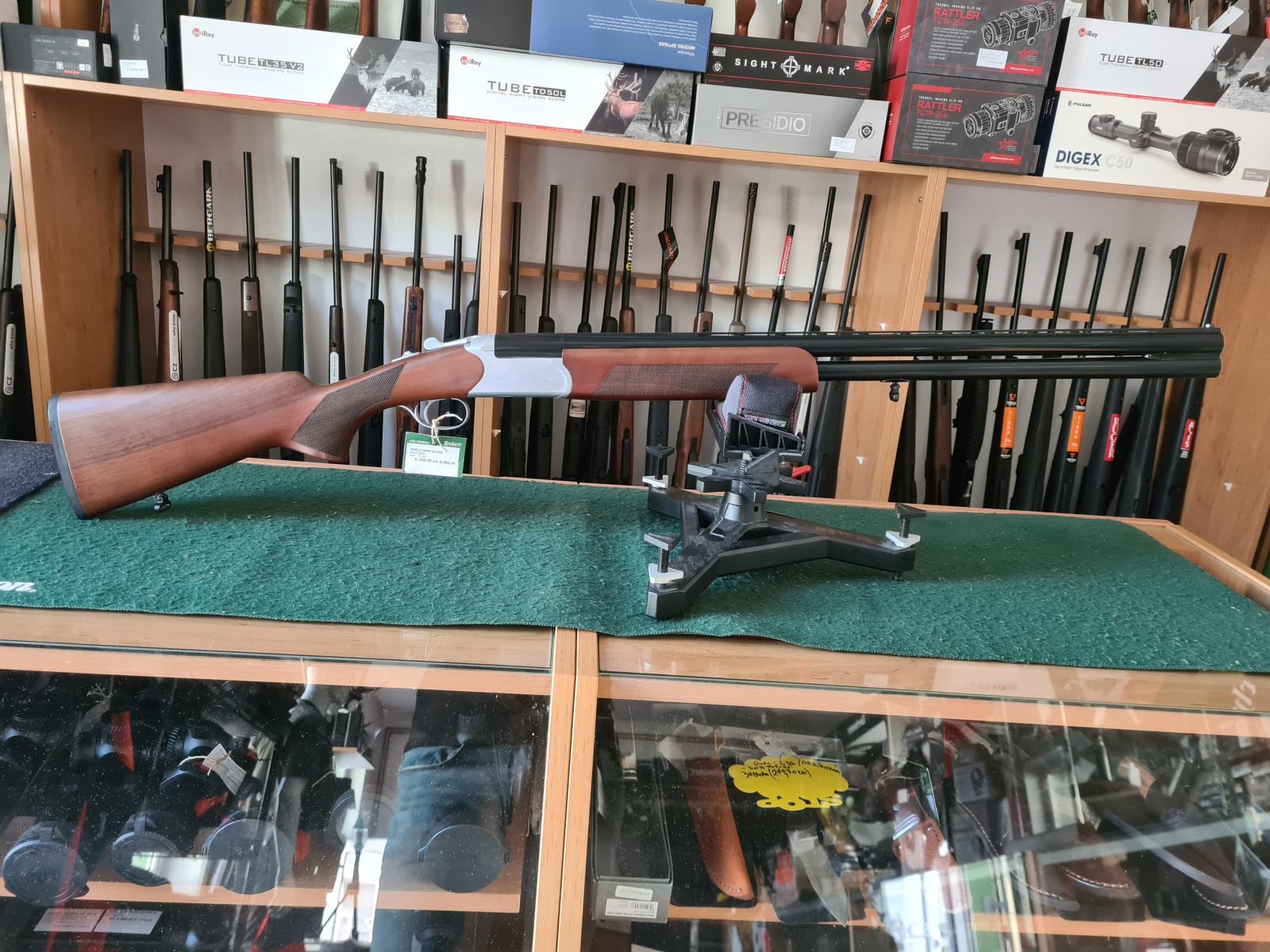 HUGLU HAWK Silver 12/76 NOVO GARANCIJA