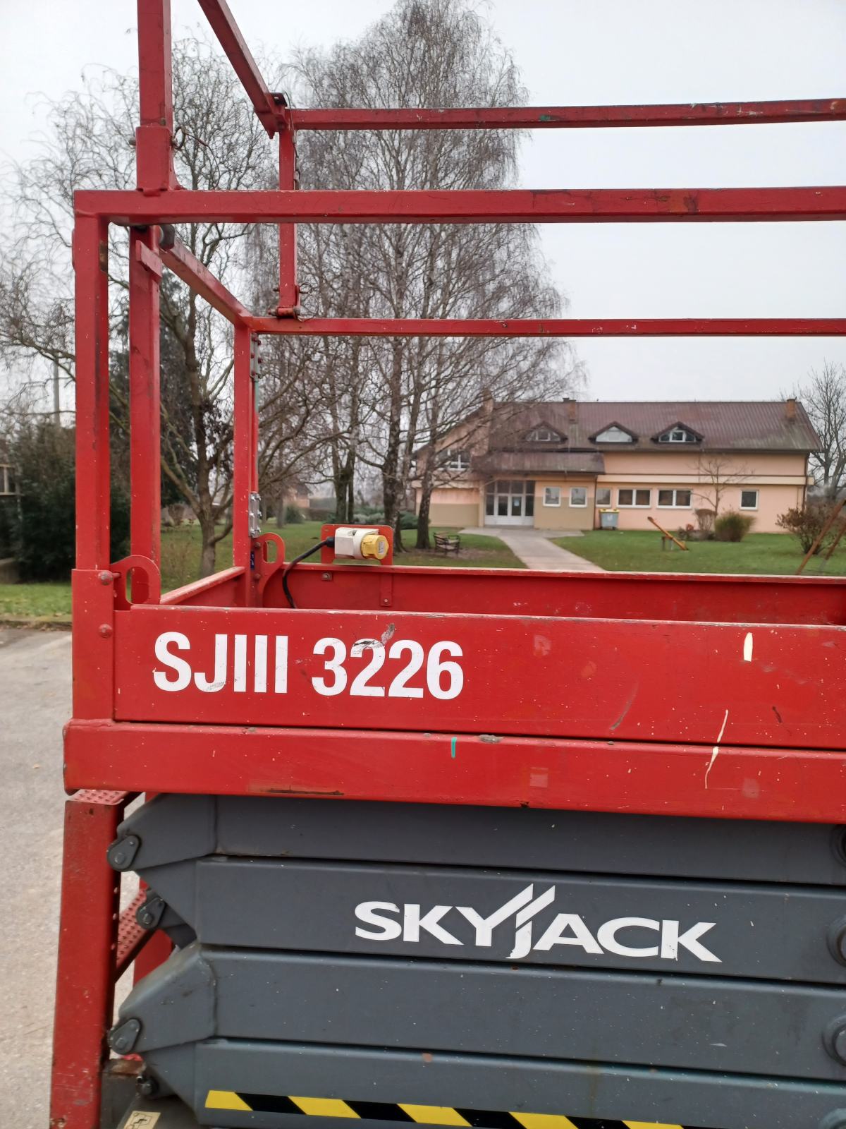 Dizalica/radni stroj