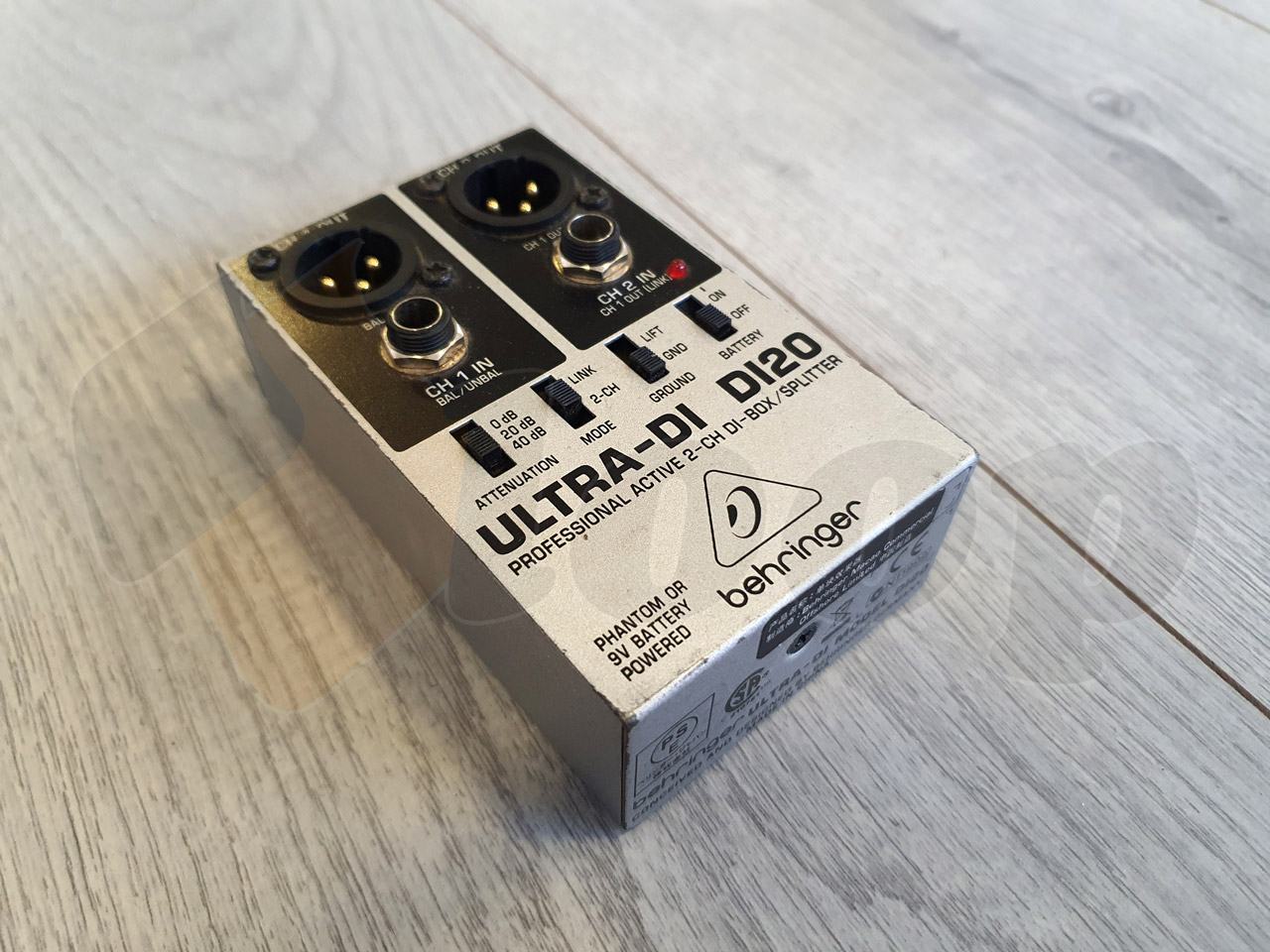 Behringer DI20 Ultra-DI aktivni direct box