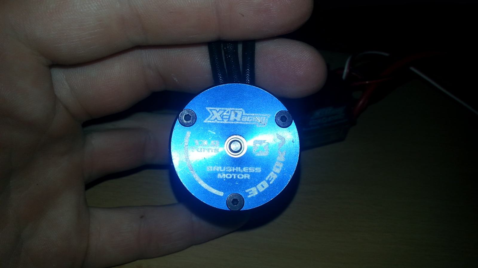 X-Racing Brushless 60 A ESC & brushless 13t 3030kv motor