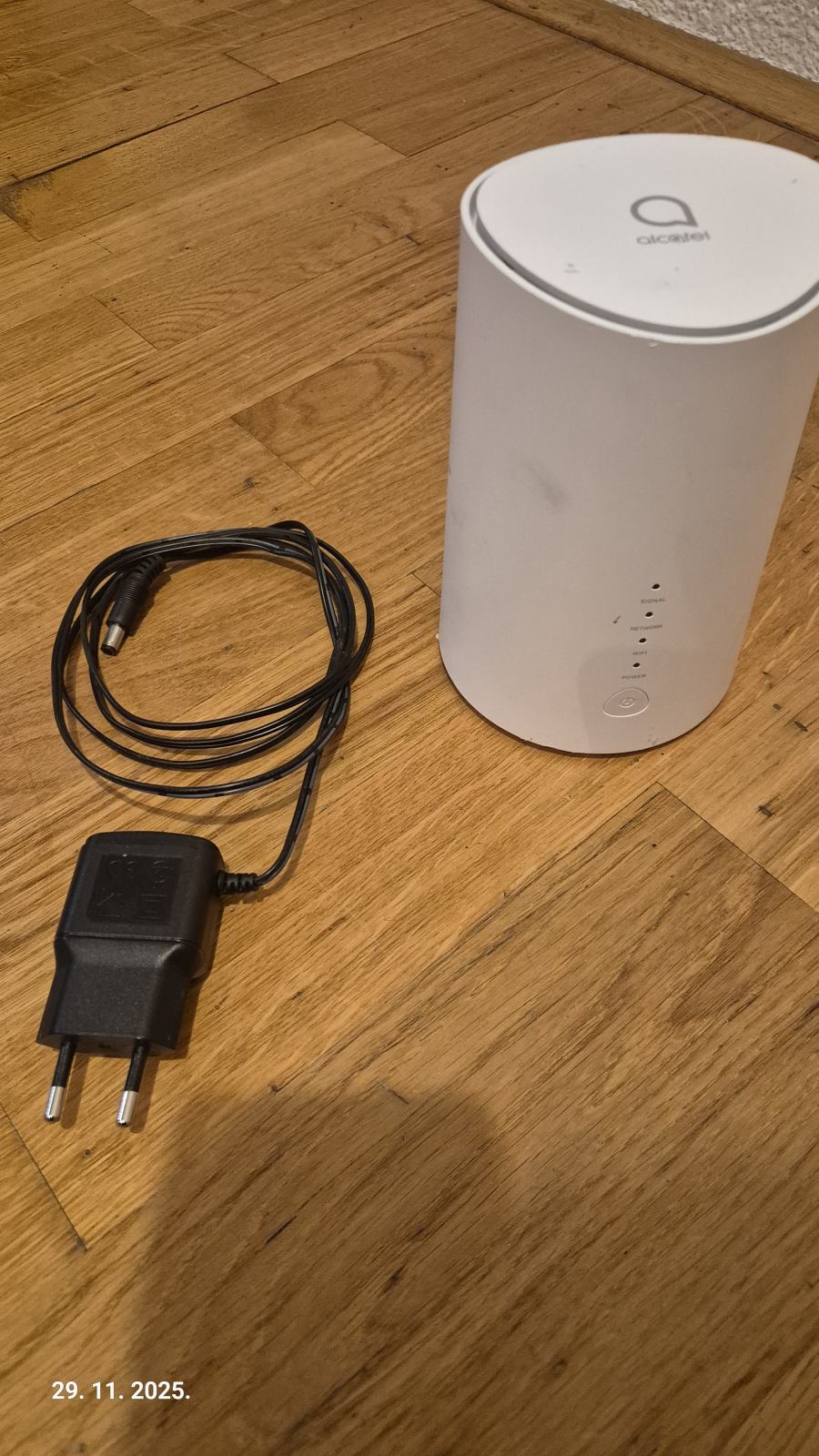 Alcatel HH71VM 4G router sim wifi