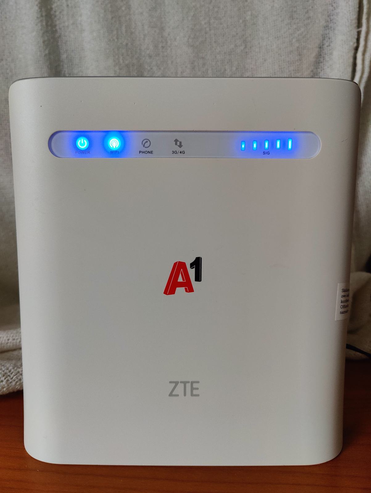 ZTE MF286 LTE, Internet router 4G, tvornički otključan, Cat.6, A1.