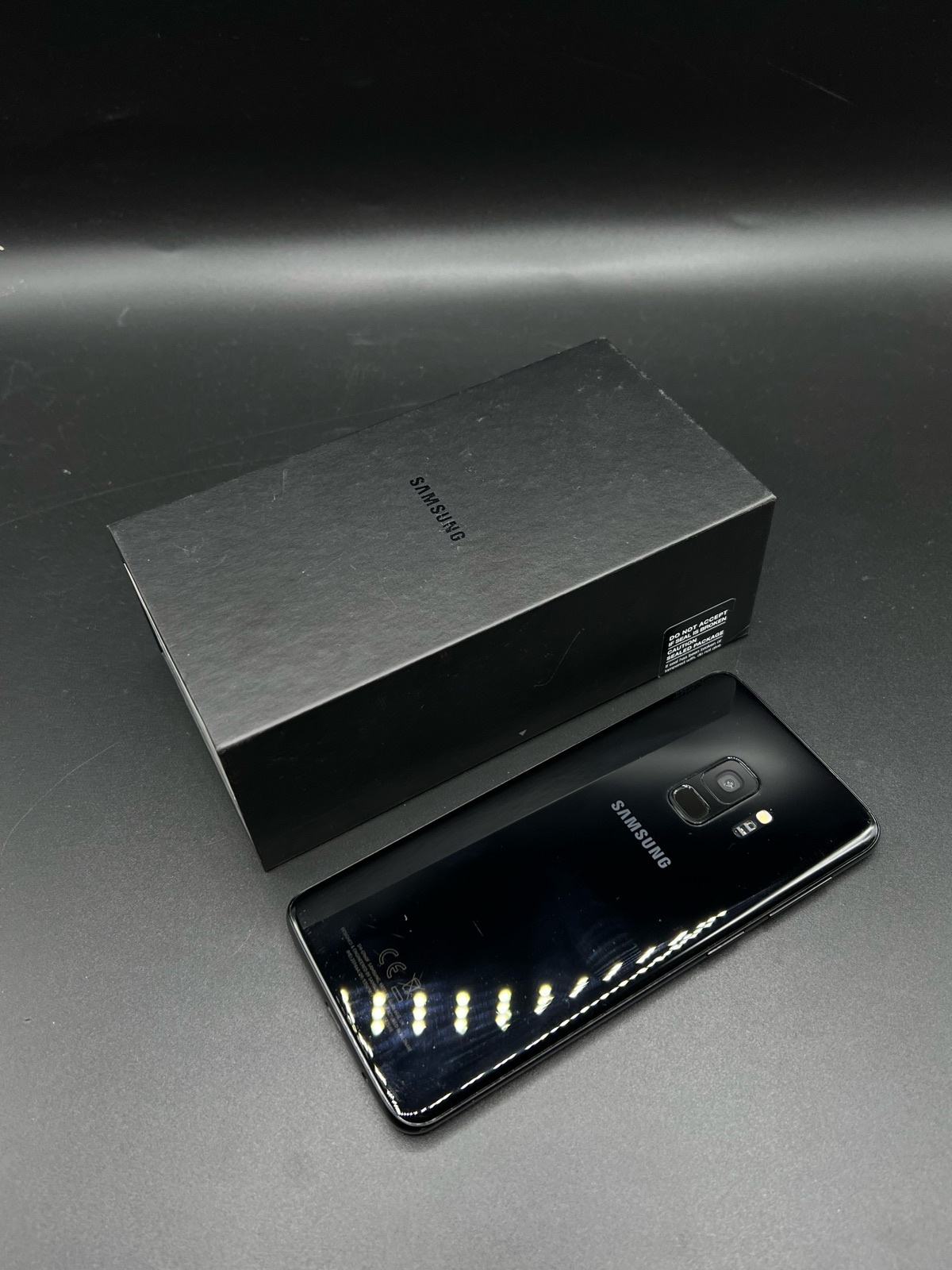 Samsung Galaxy S9 64GB Spectrum - Midnight Black main image 1