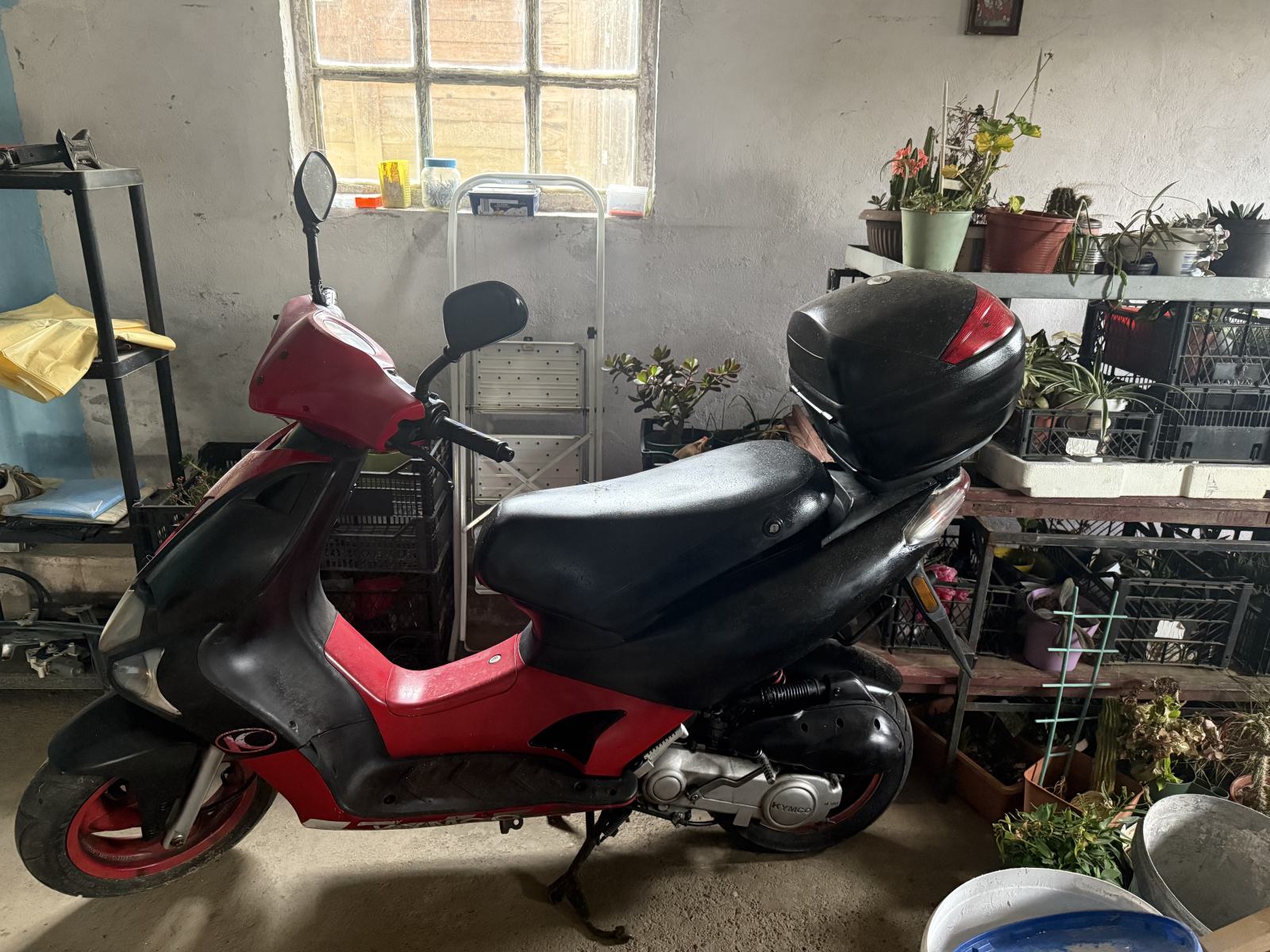 Kymco SUPER 9 50 cm3, 2009 god.