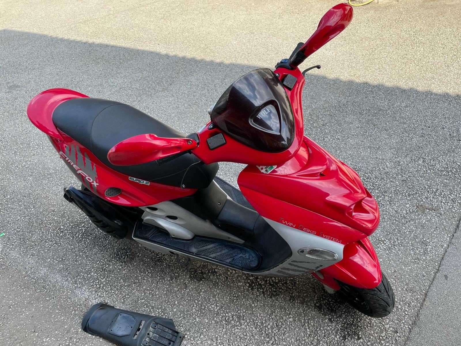 Skuter Malaguti F15 Firefox Ducati Corse Malaguti F15 FireFox, 2006