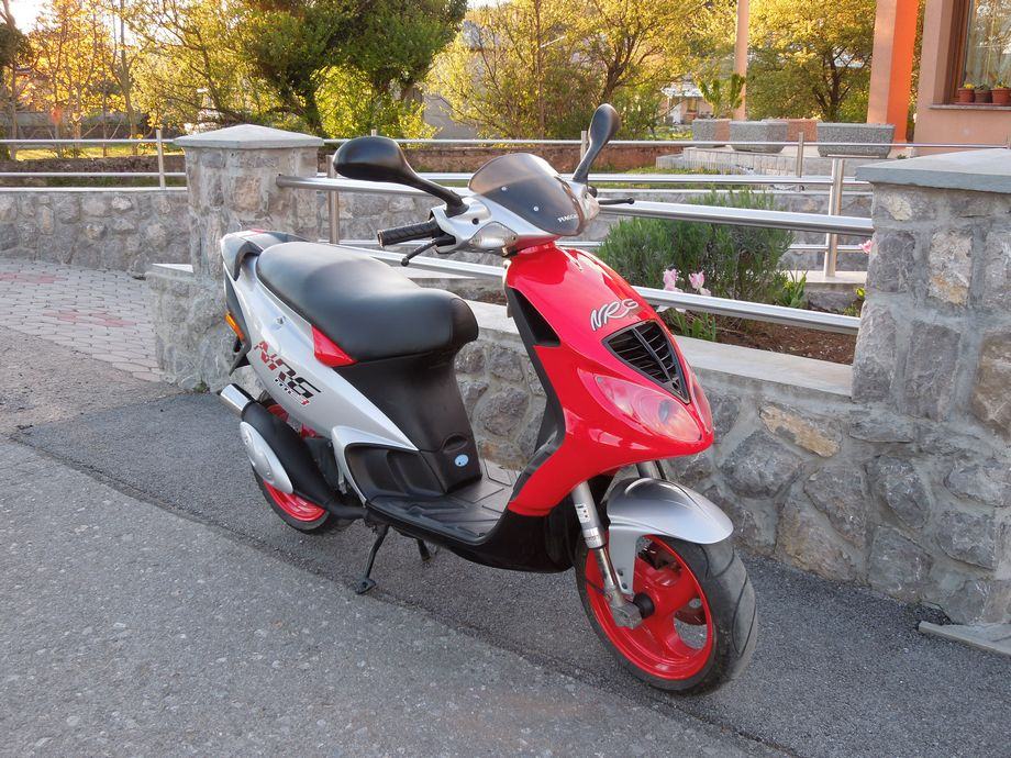 Skuter Nrg Piaggio Mc3 Piaggio I Migliori Scooter 50cc Scooter