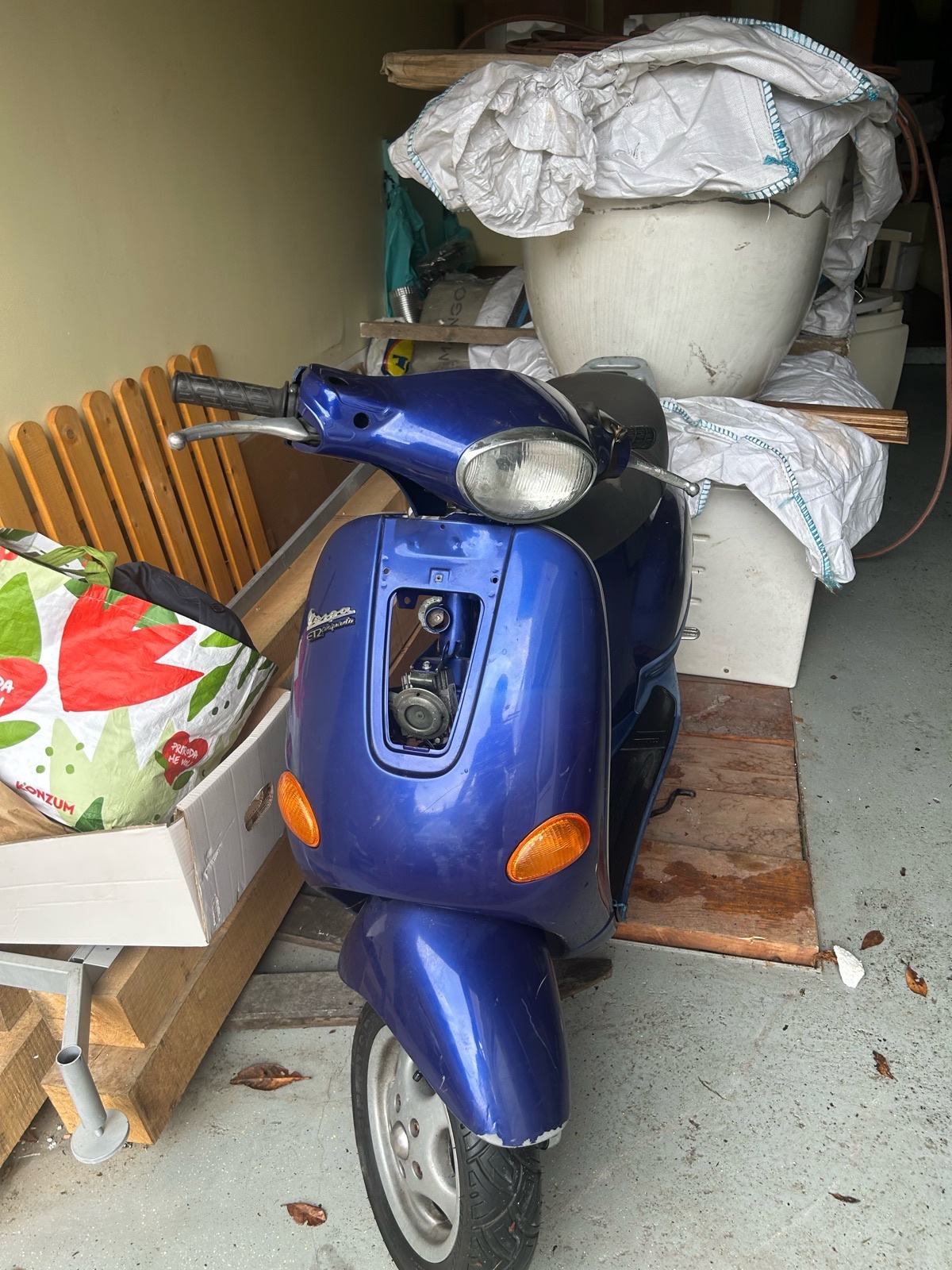 Vespa Scooter Piaggio Vespa Et2 50 Vespa Et2 2005 Piaggio Piaggio