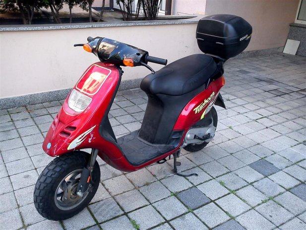 Scooter Piaggio Typhoon Benetton F1 Martini Racing Frecce Typhoon