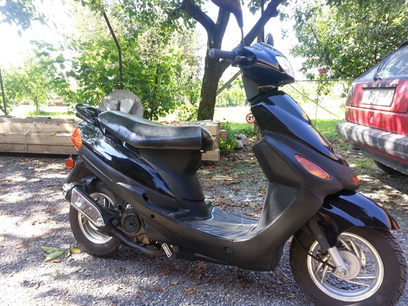 Sunil R 50 Sanli SL 50 QT-8 50 cm3, 2009 god.