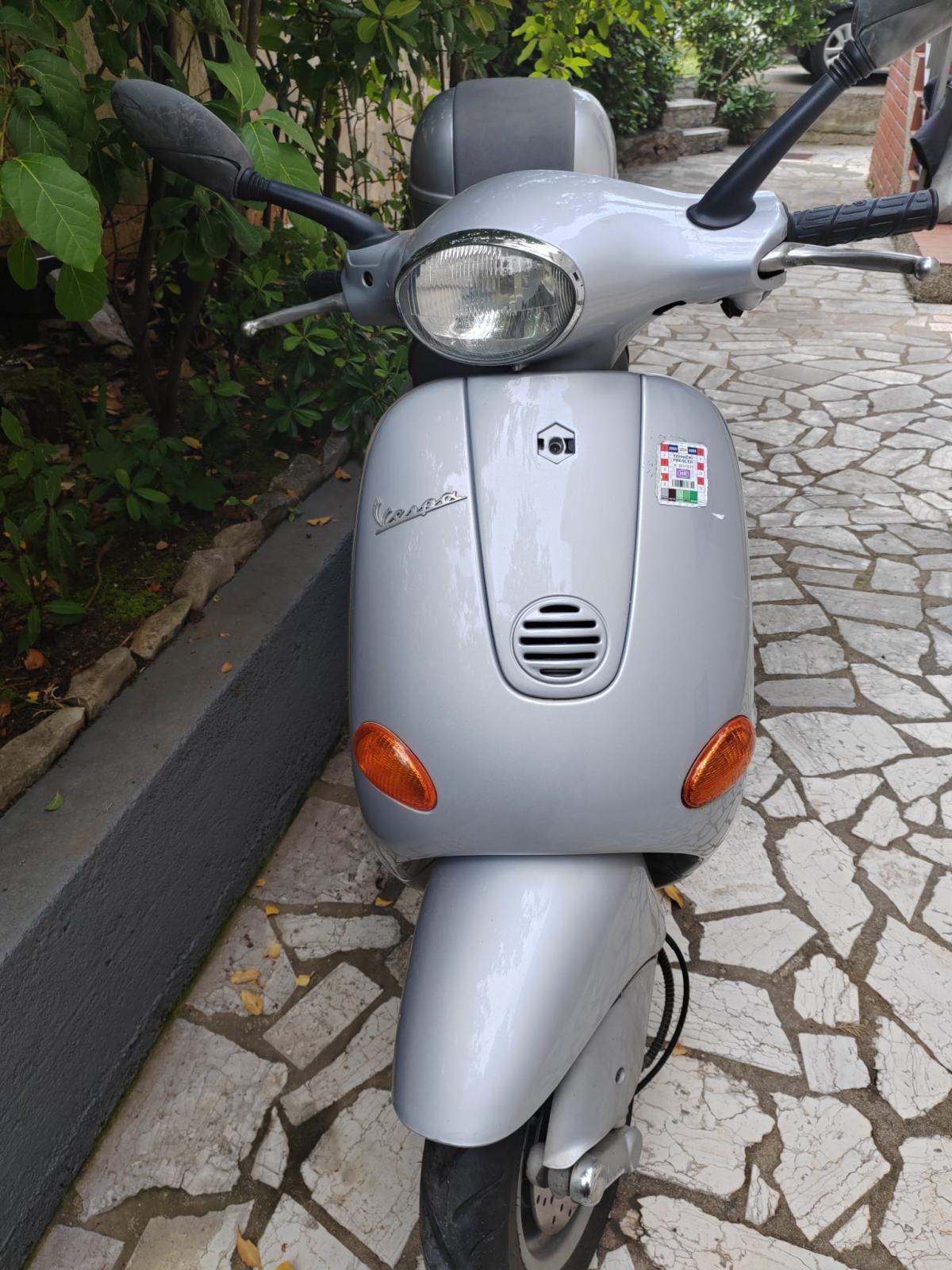Piaggio Vespa Et4 125 Motorcycle Vespa Et4 125 Nera Vespa ET4 150