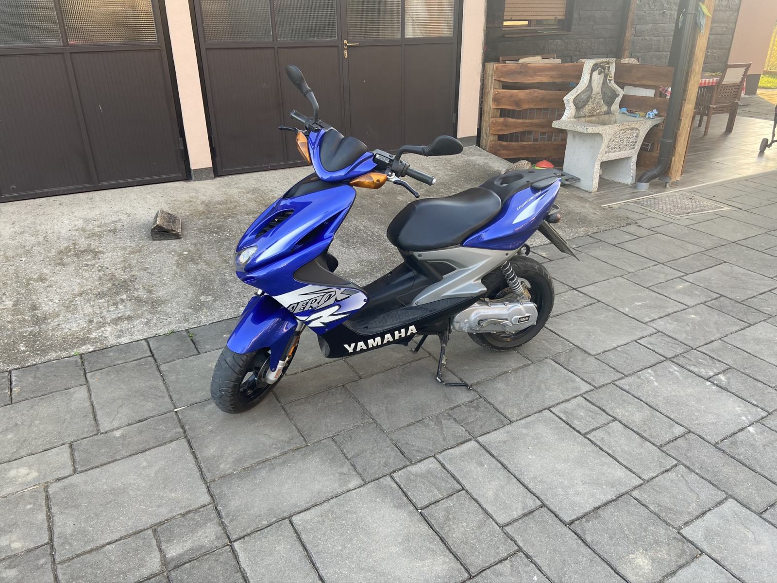 Yamaha Aerox 50 cm3, 2000
