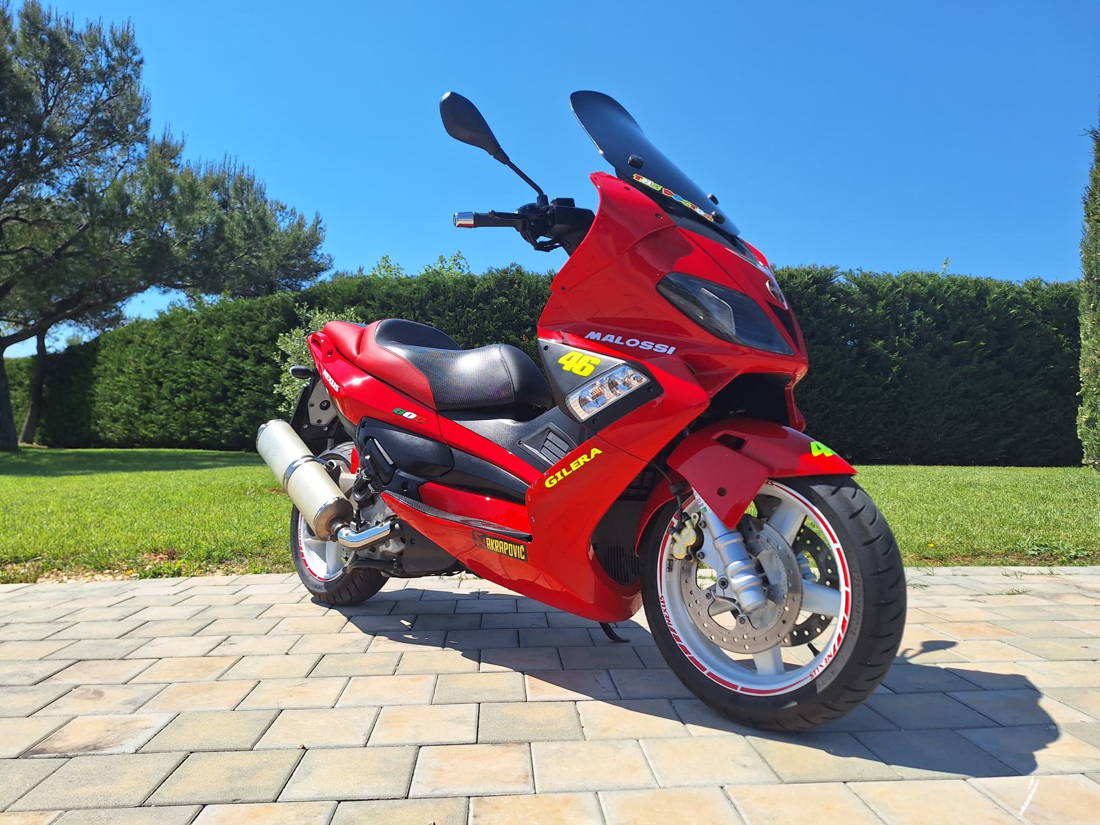 Motorcycle Gilera Scooter 500 Gilera Runner Nexus 500 Ie