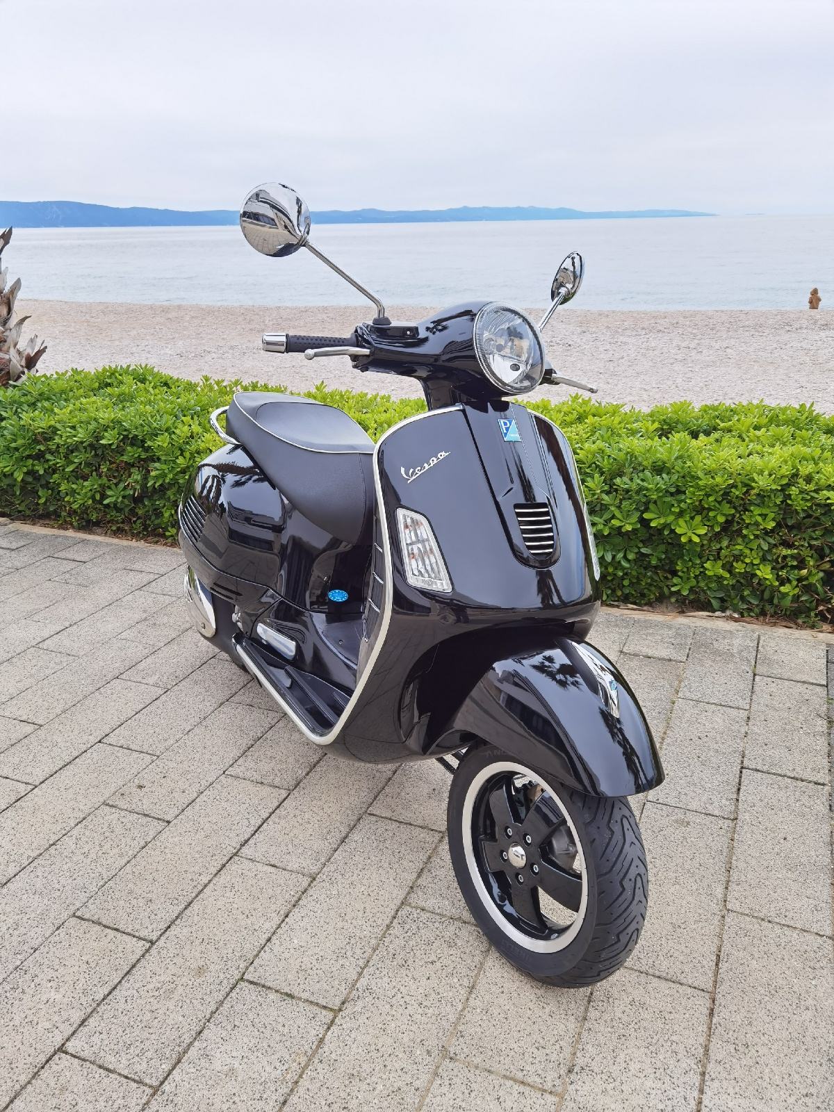 Vespa GTS 300 Riemensatz Riemen-Set Mit 6 Rollen Für Vespa GTS Super 300 ( 2008–2016) – Original Piaggio Ersatzteil Vespa GTS Super 300 Riemensatz